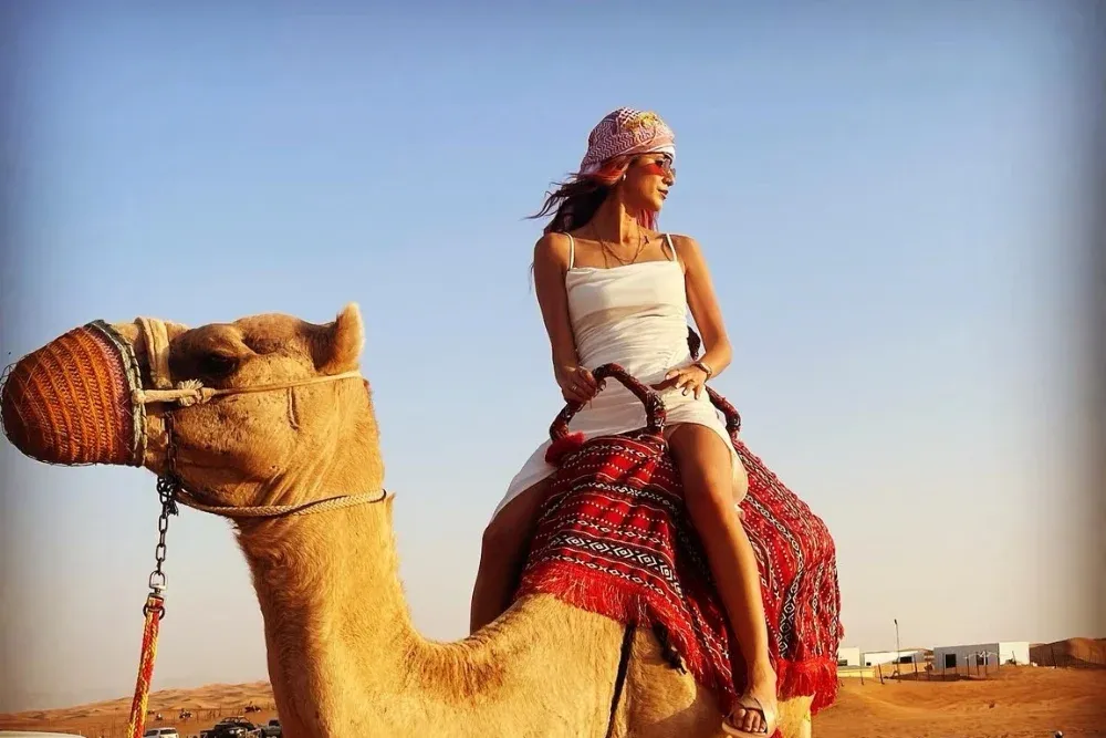 Vipdesertsafaricamelride